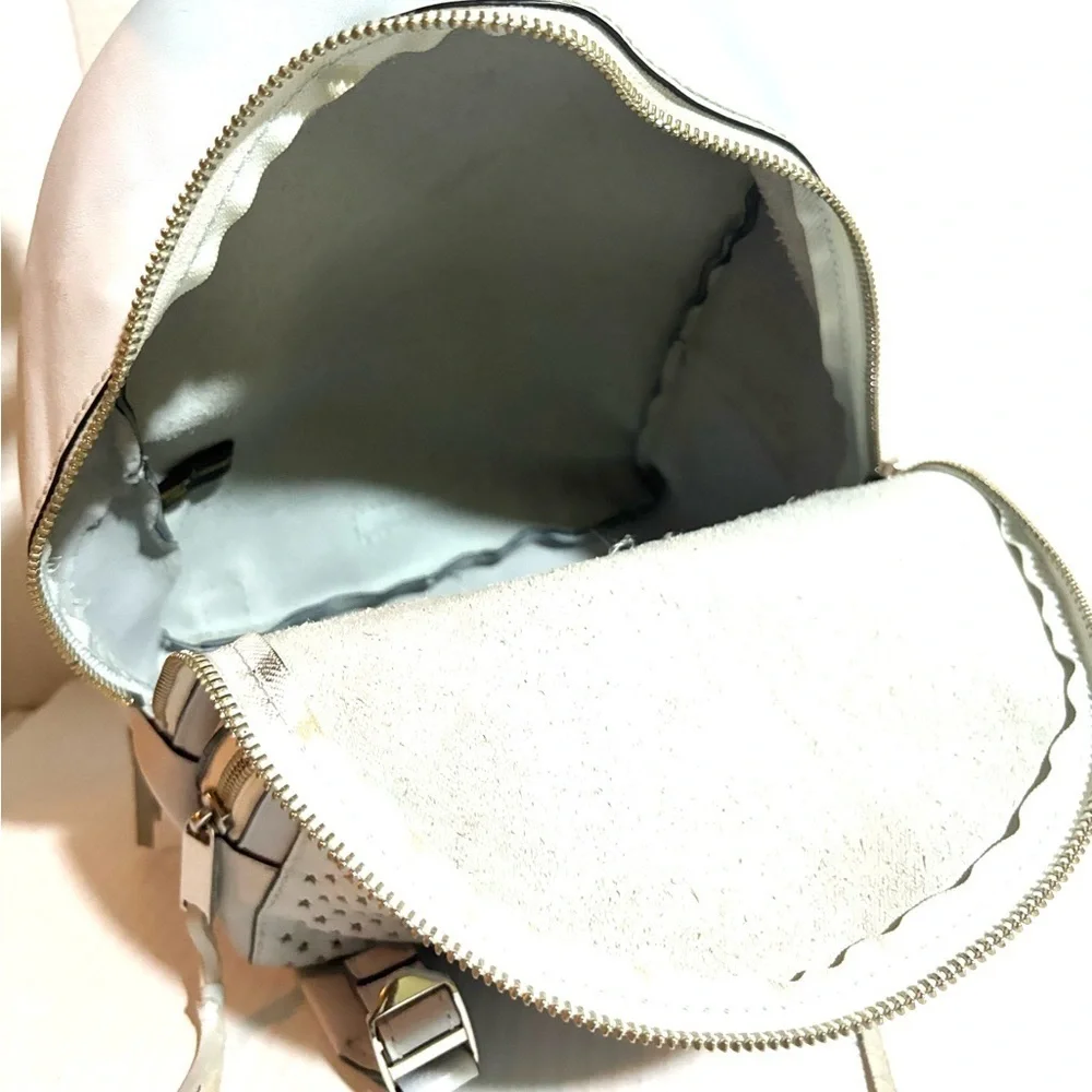 Stylish Gray. / blue Star-Patterned Backpack